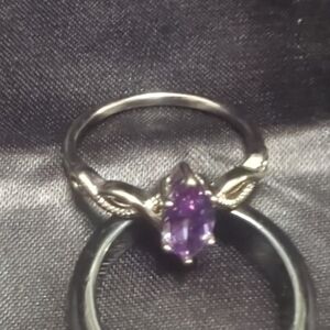 Elegant Silver and Purple Ring